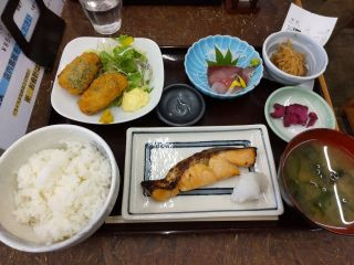 飯田橋　鳥よし　ランチ